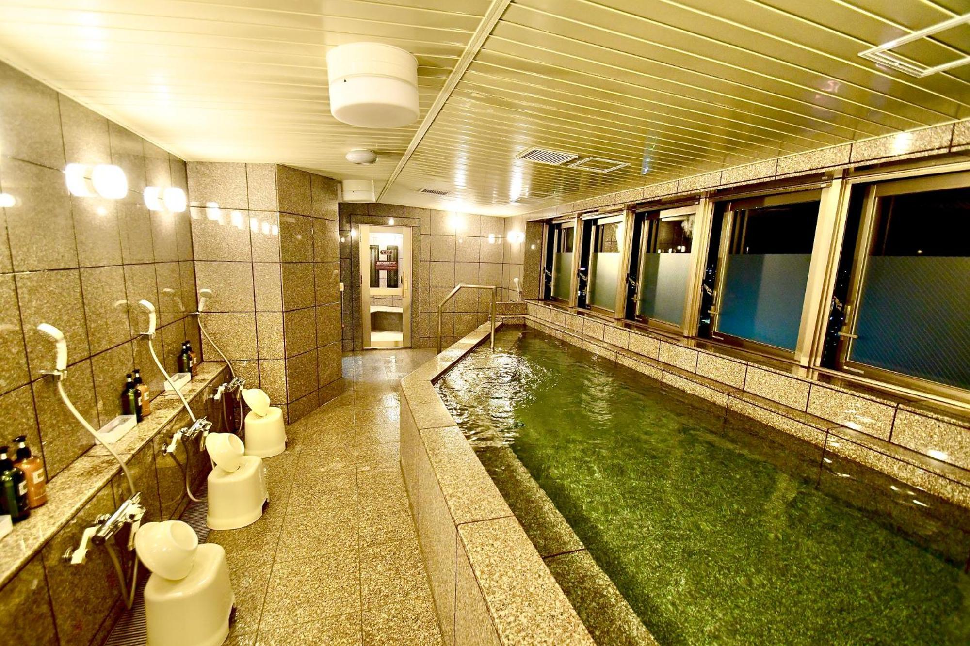 Himeji Ekimae Universal Hotel Minamiguchi ภายนอก รูปภาพ